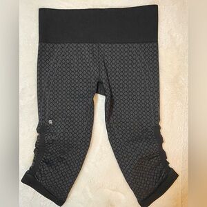 Lululemon Size In The Flow Crop Black Performance Leggings with Geometric Design